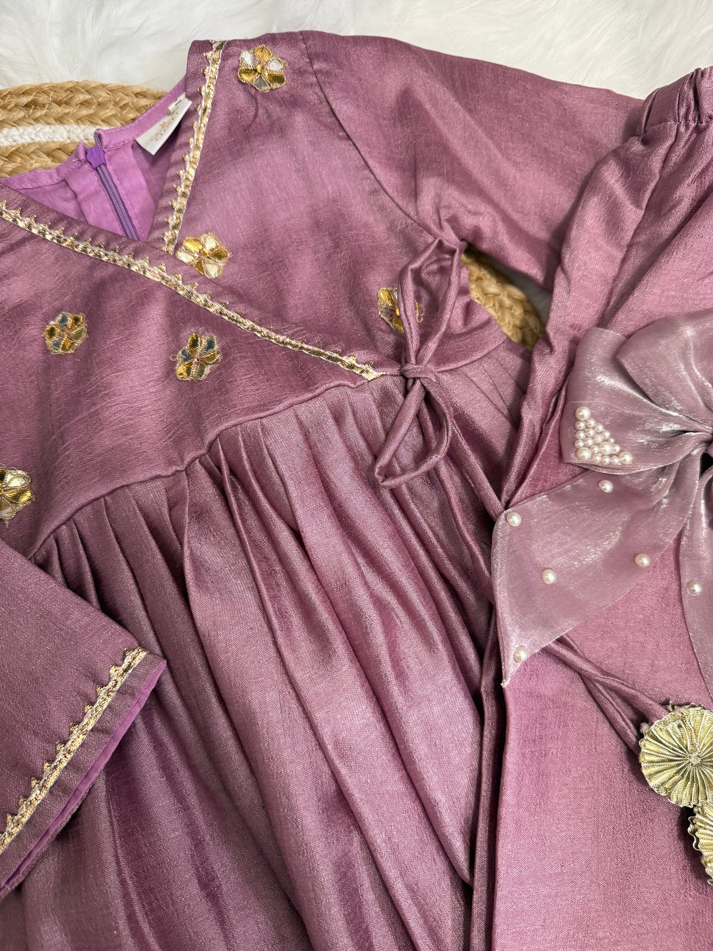 Aafia - Mauve with sleeves