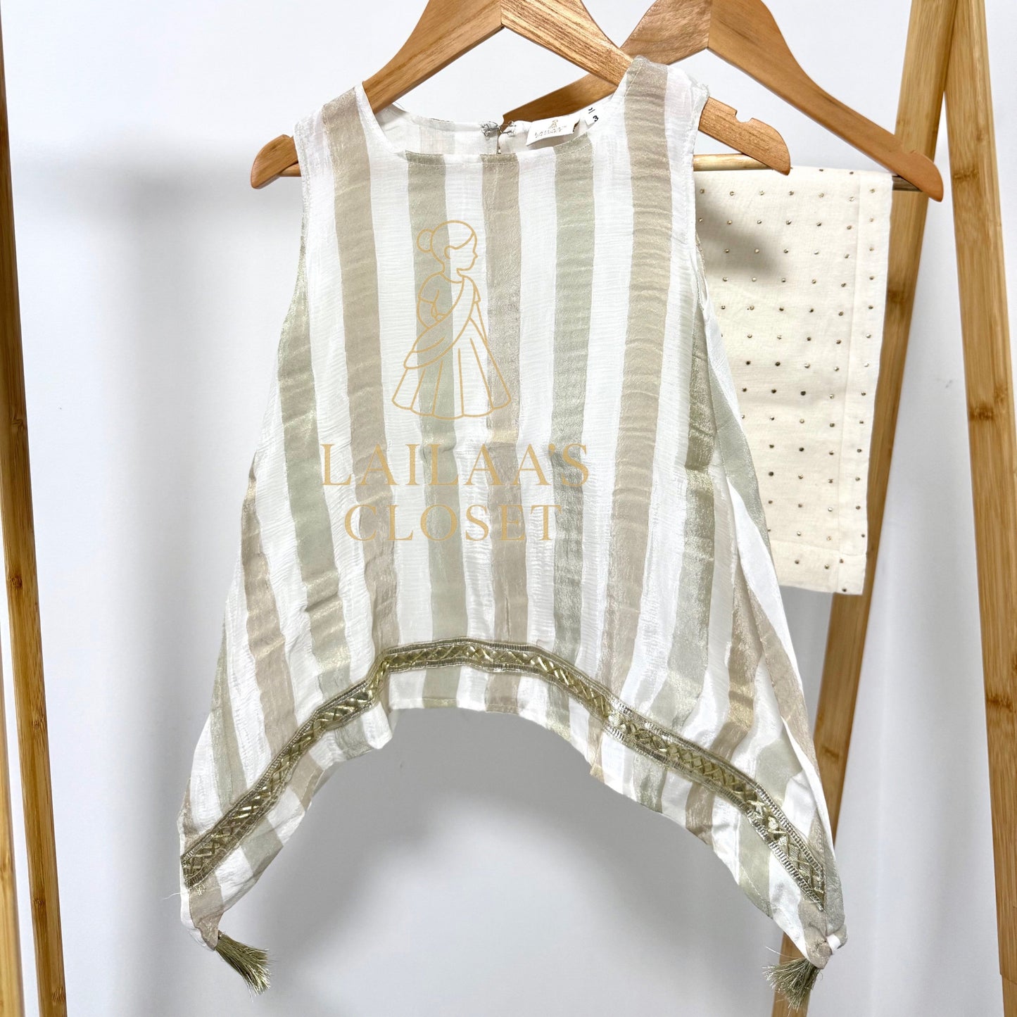 Noor - Ivory